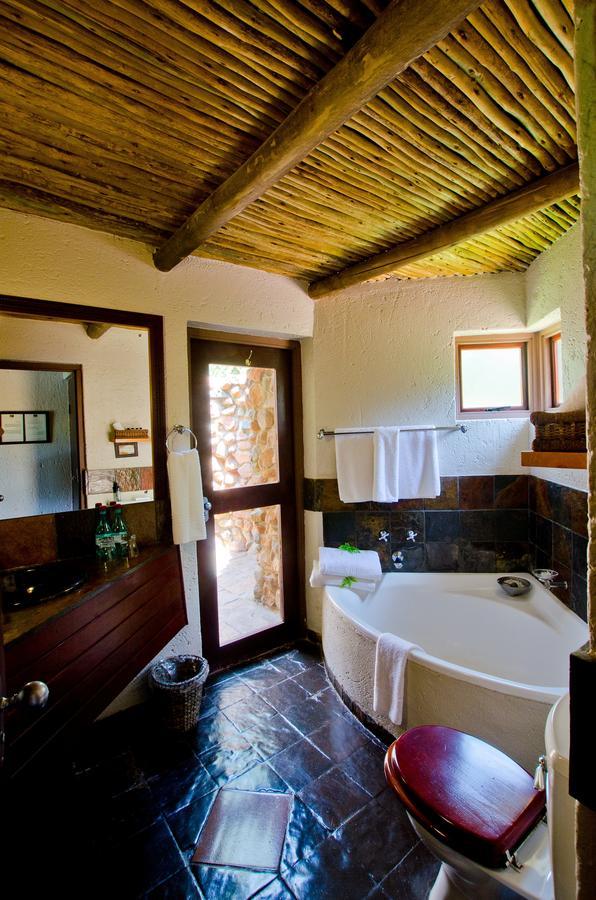 Tau Game Lodge Madikwe Game Reserve Exterior foto